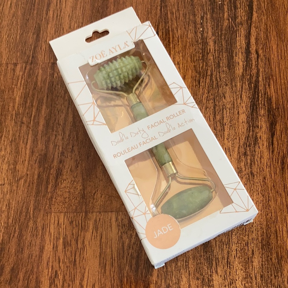 NEW Zoe Ayla Double Duty Facial Roller Jade Skincare Rejuvenation NIB